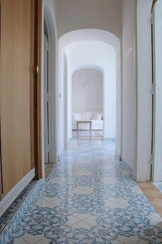 Capri Apartments