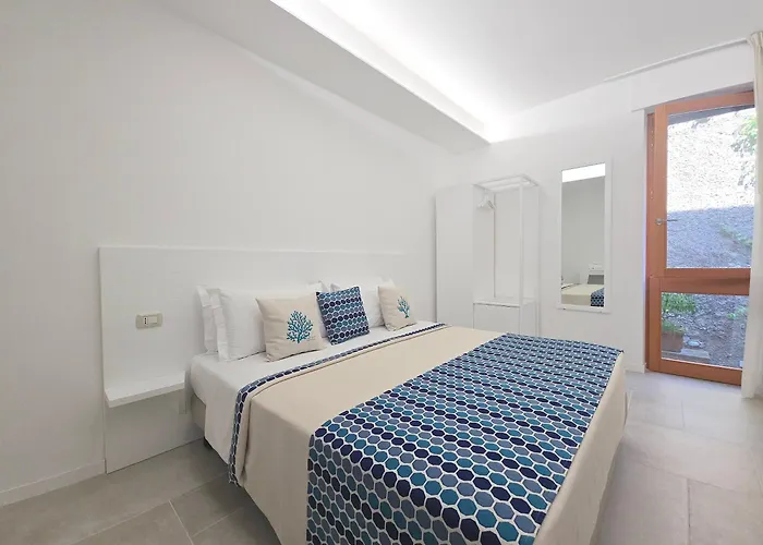 Capri Koral Guest House