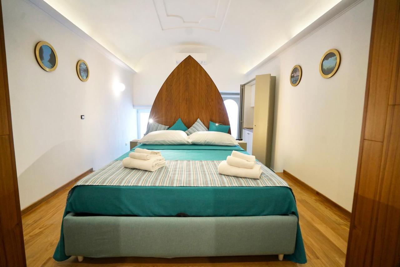 Apartment Grotta Verde Luxury By Caprirooms *