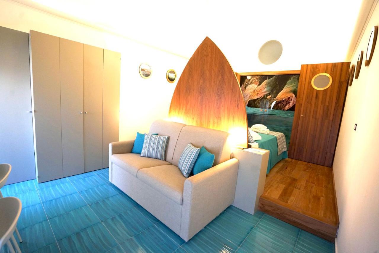 Apartment Grotta Verde Luxury By Caprirooms *