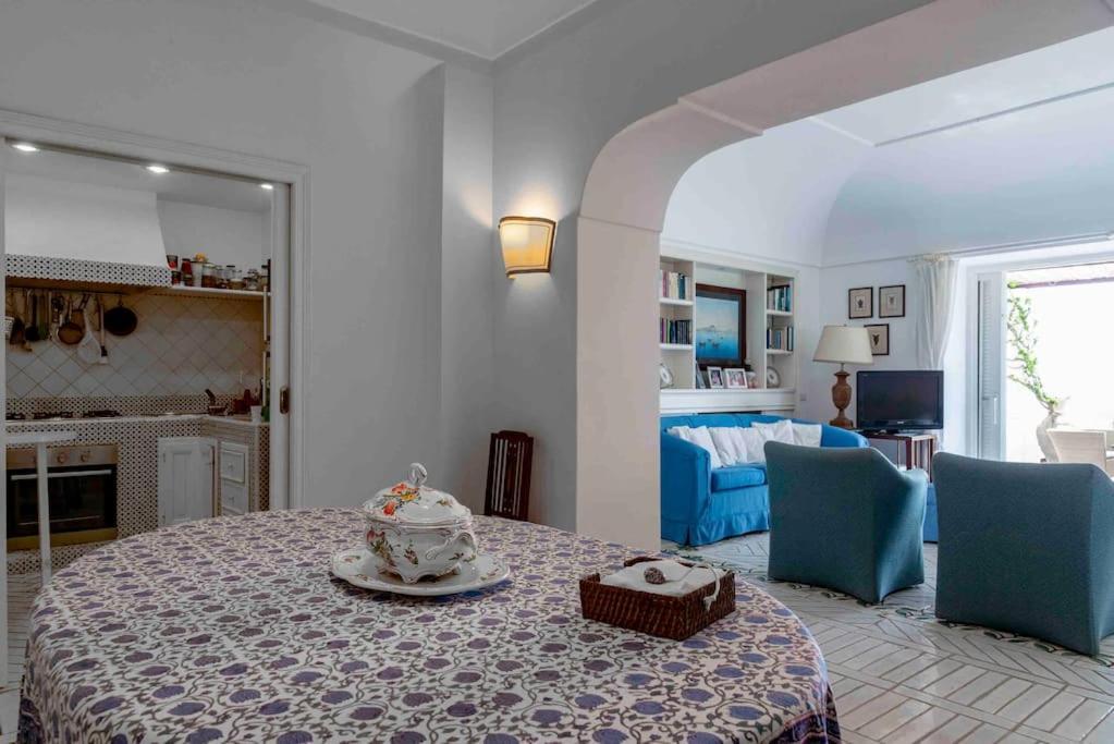 Beautiful With View In The Heart Of Holiday home Capri
