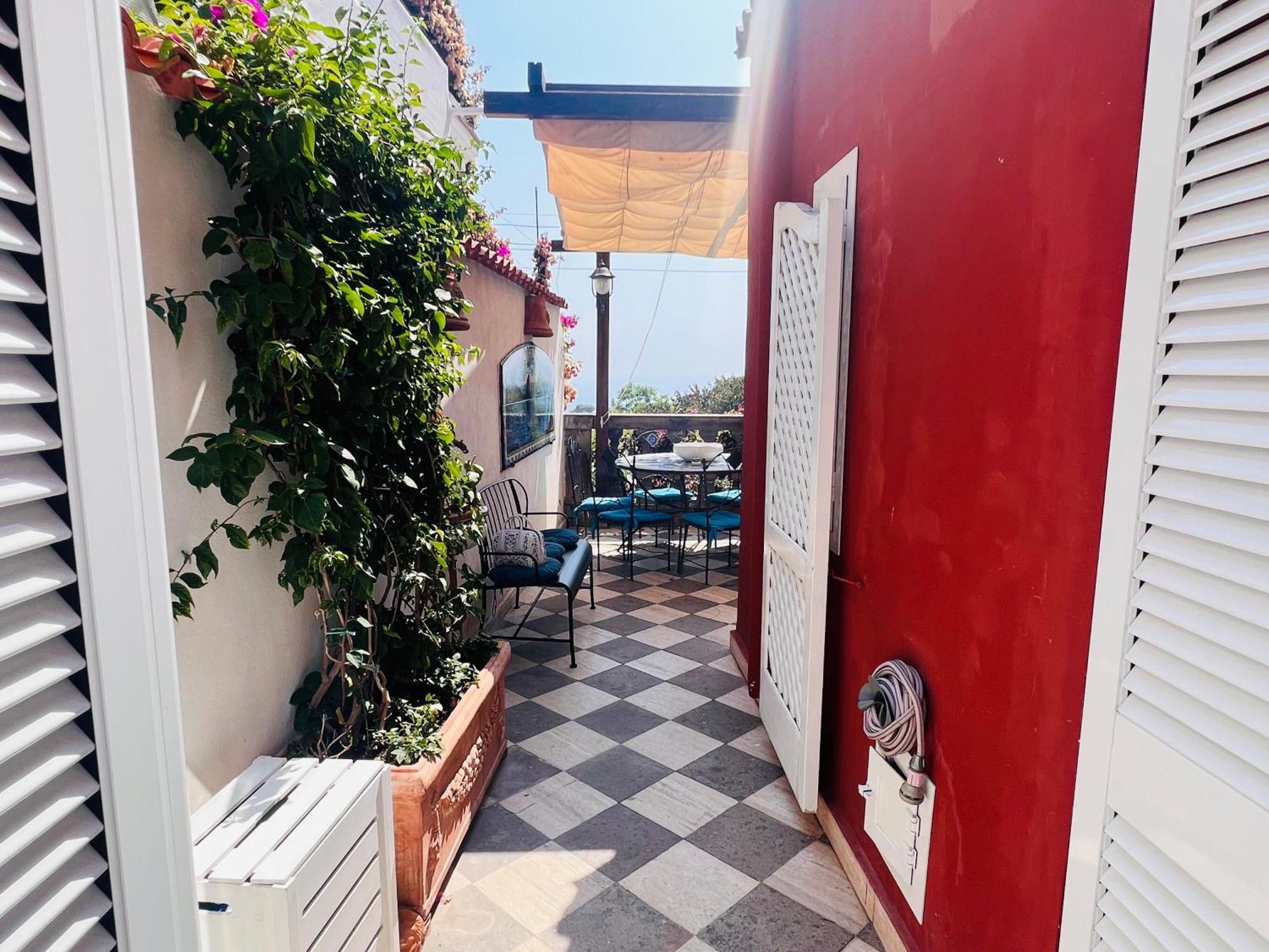 Luxury House In Pompeiana Via Camerelle Con Terrazza Vista Mare