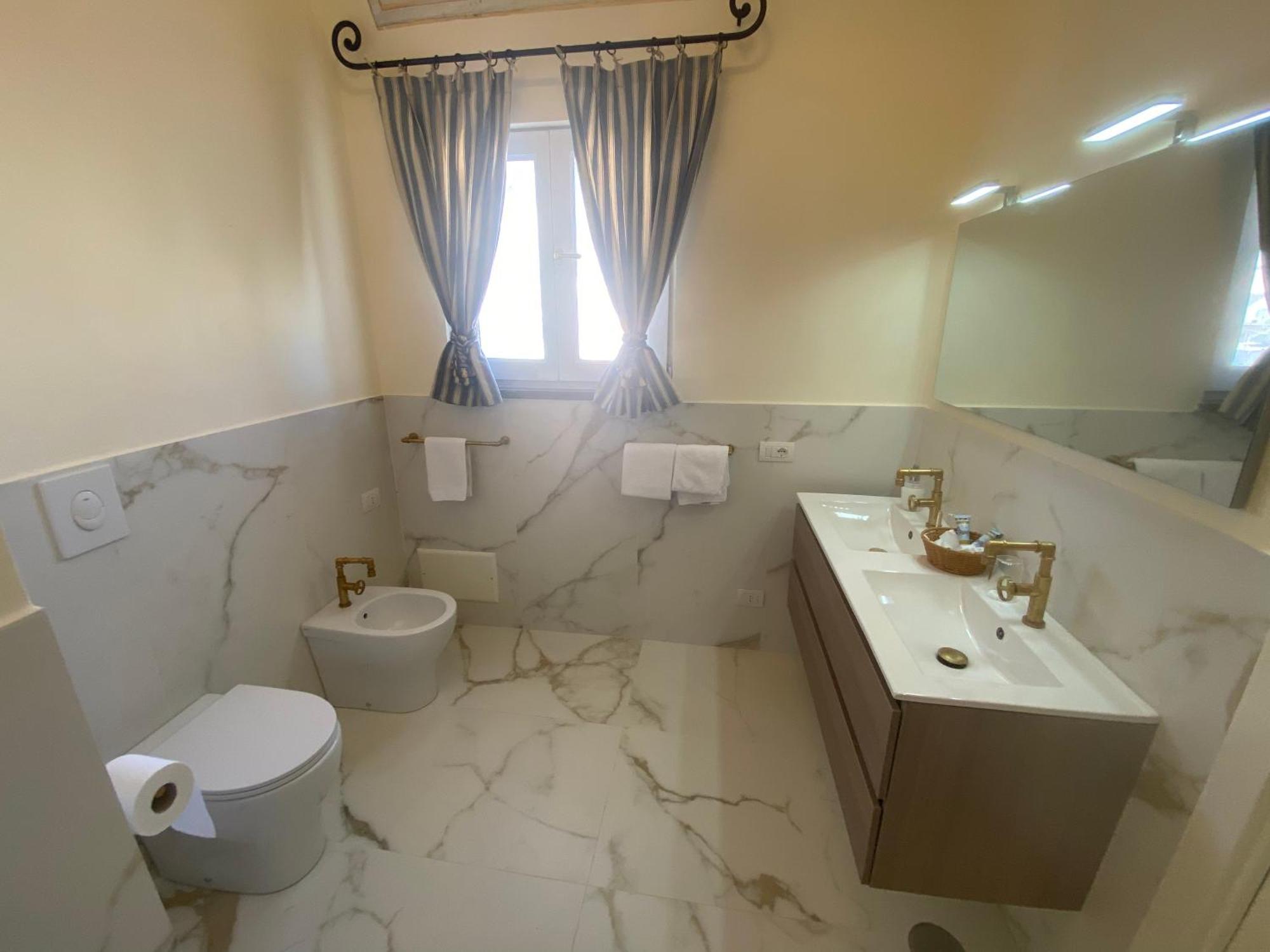 Casa Raiola By Caprirooms Appartamento Capri