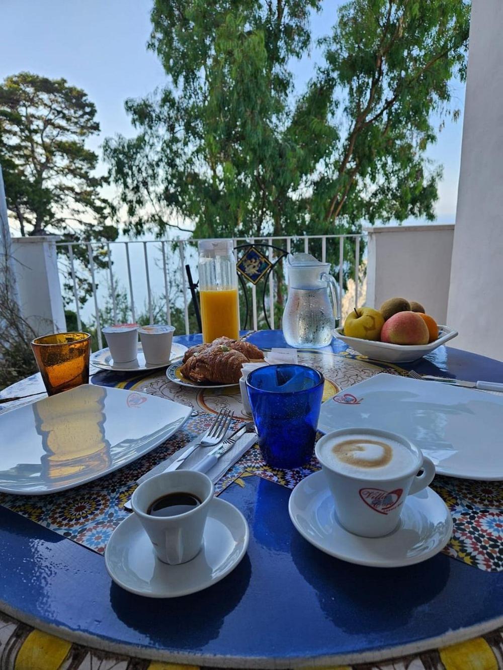 Villacore Acomodação com café da manhã  Capri
