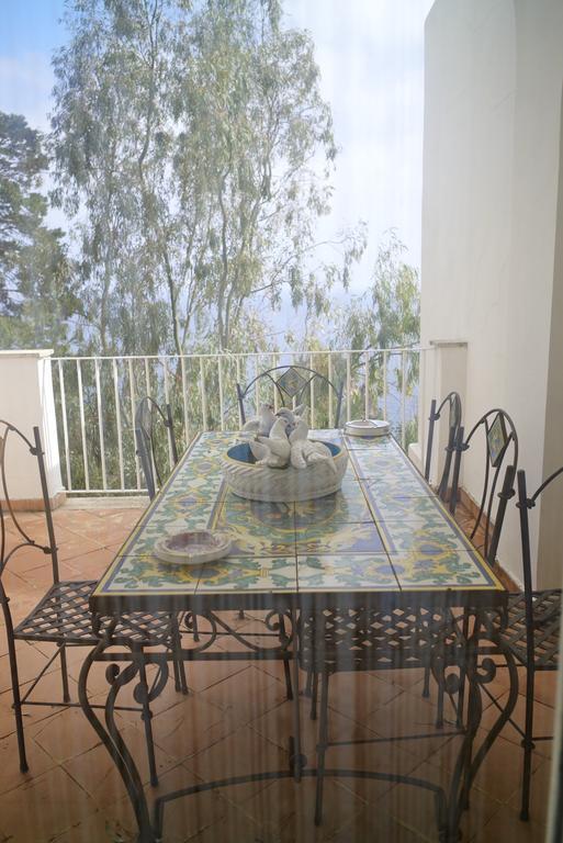 Villacore Acomodação com café da manhã  Capri