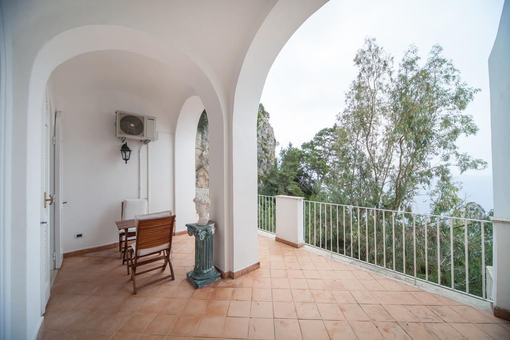 Acomodação com café da manhã  Villacore 2*