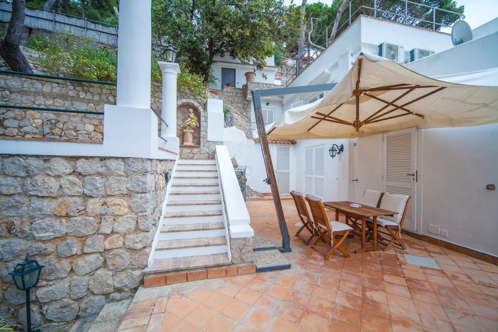 Villacore Capri