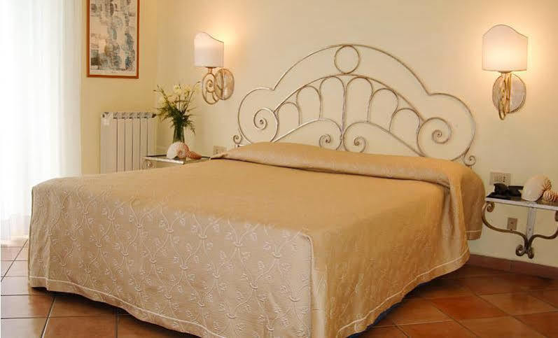 Nautilus 3* Capri