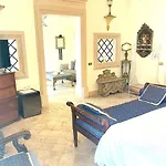 Casa Raiola By Caprirooms