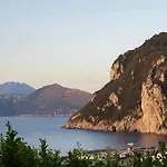 Capri Suite Marina Grande