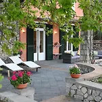 Maris Cellae Suites