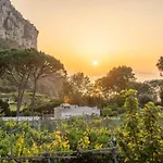 Casa Vacanza La Scogliera