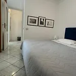 Capri Design Room