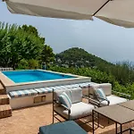 Beautiful Villa With View In The Heart Of Capri
