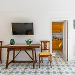 Capri Turquoise By Napoliapartments