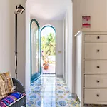 Capri Turquoise By Napoliapartments