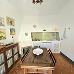 Lemon House