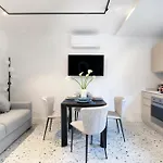 Capri House
