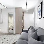Capri House