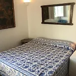 Villa Guya