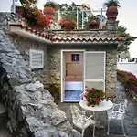 Lhp Suite Superior Cottage Capri