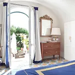 Villa Capri Marina