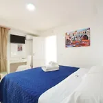 Regina Di Capri - Villa Due Golfi