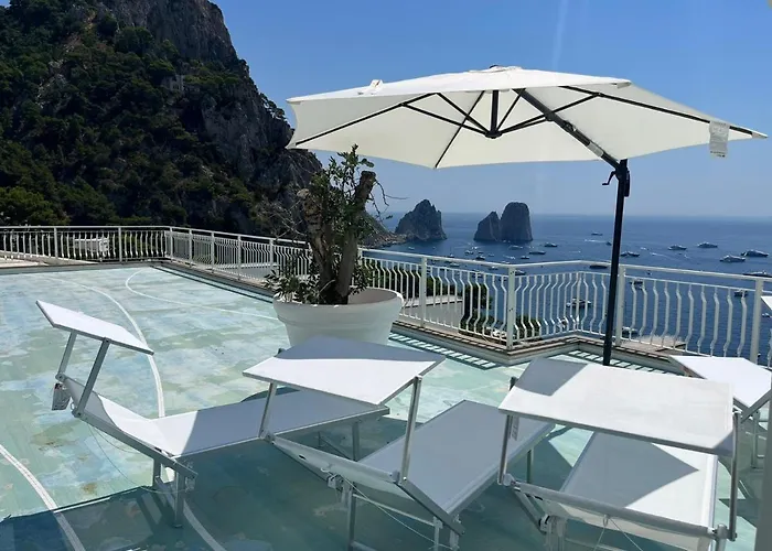 Casa Faraglioni