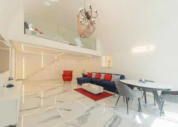 Augusto Marina Apartment