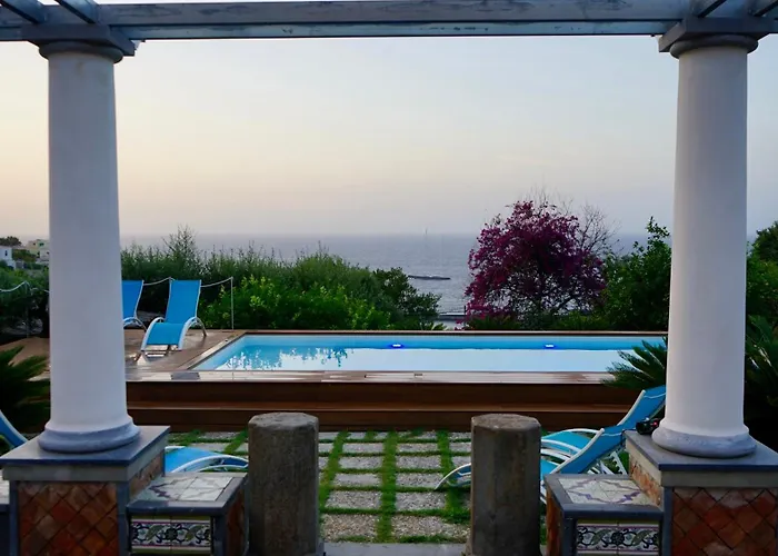 Villa Amalu Capri Piscina E Giardino