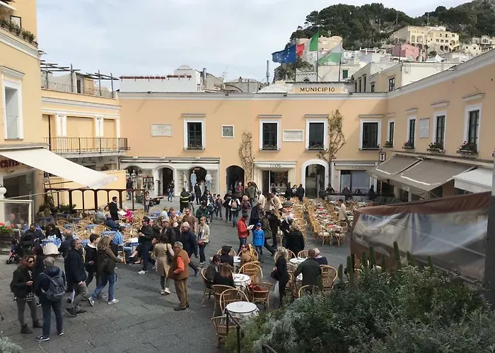Piazzetta House