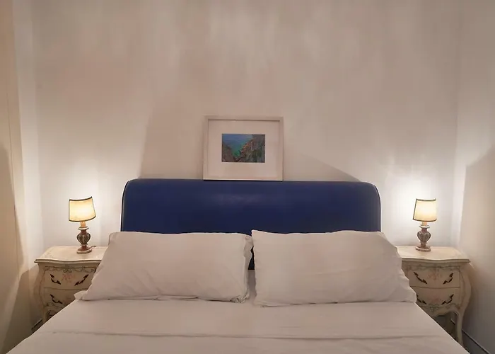 Abate Luxury Apartment By Caprirooms