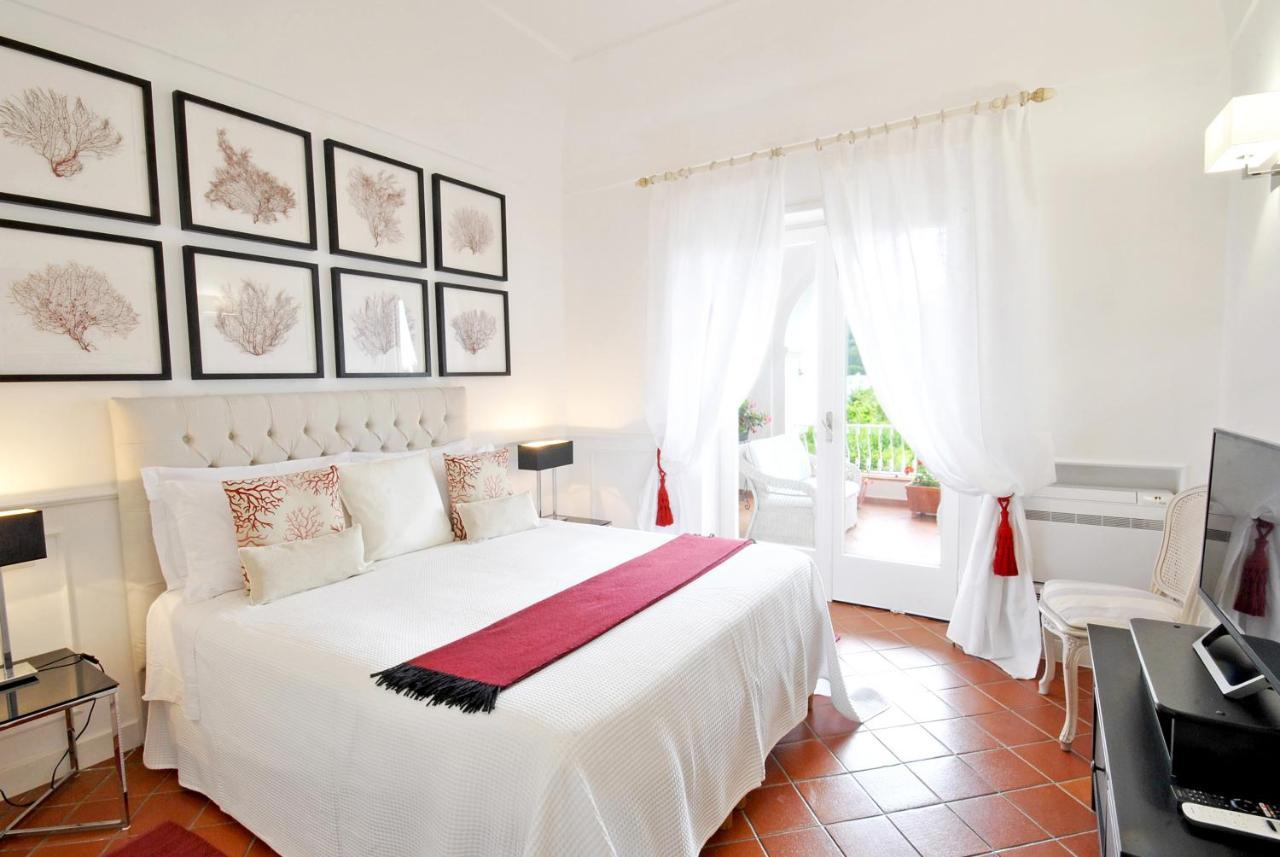 Carthusia * Capri