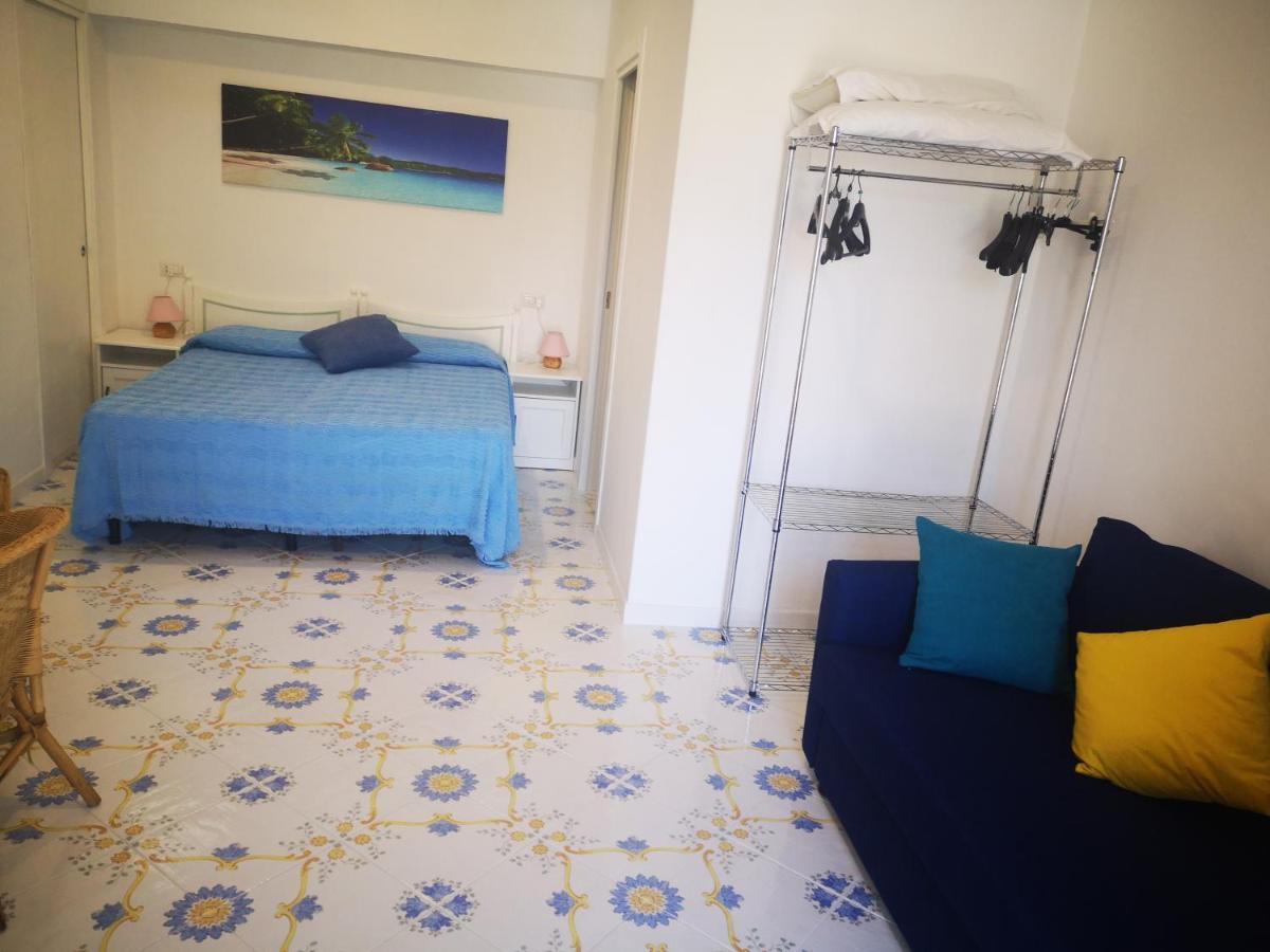 Palomba * Capri