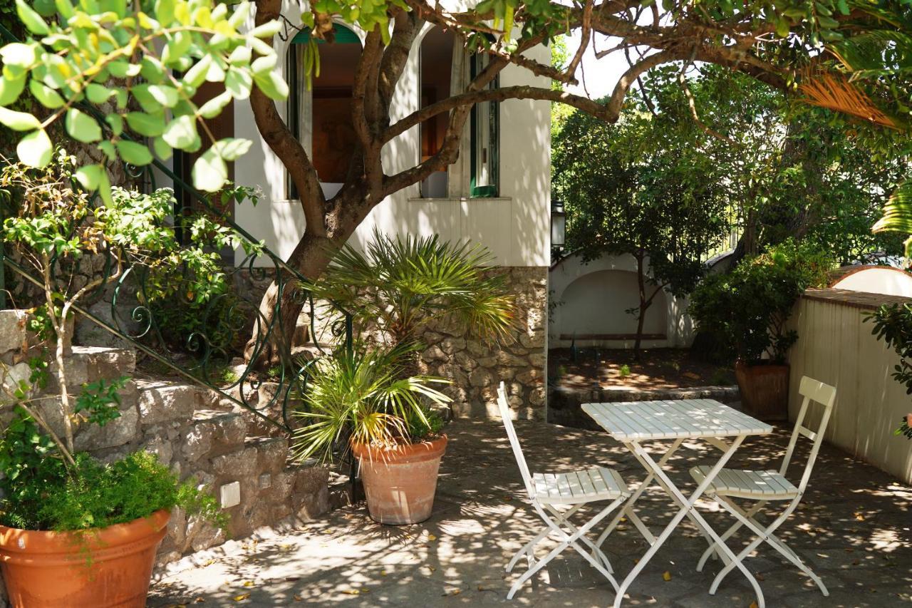 Charming Villa *
