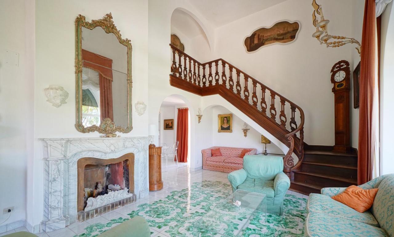 Charming Villa Capri