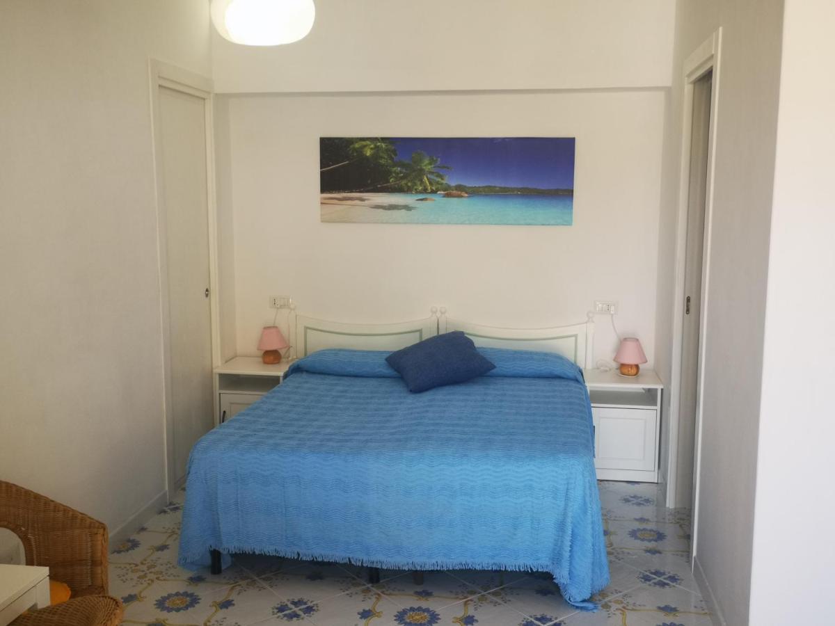 Palomba * Capri