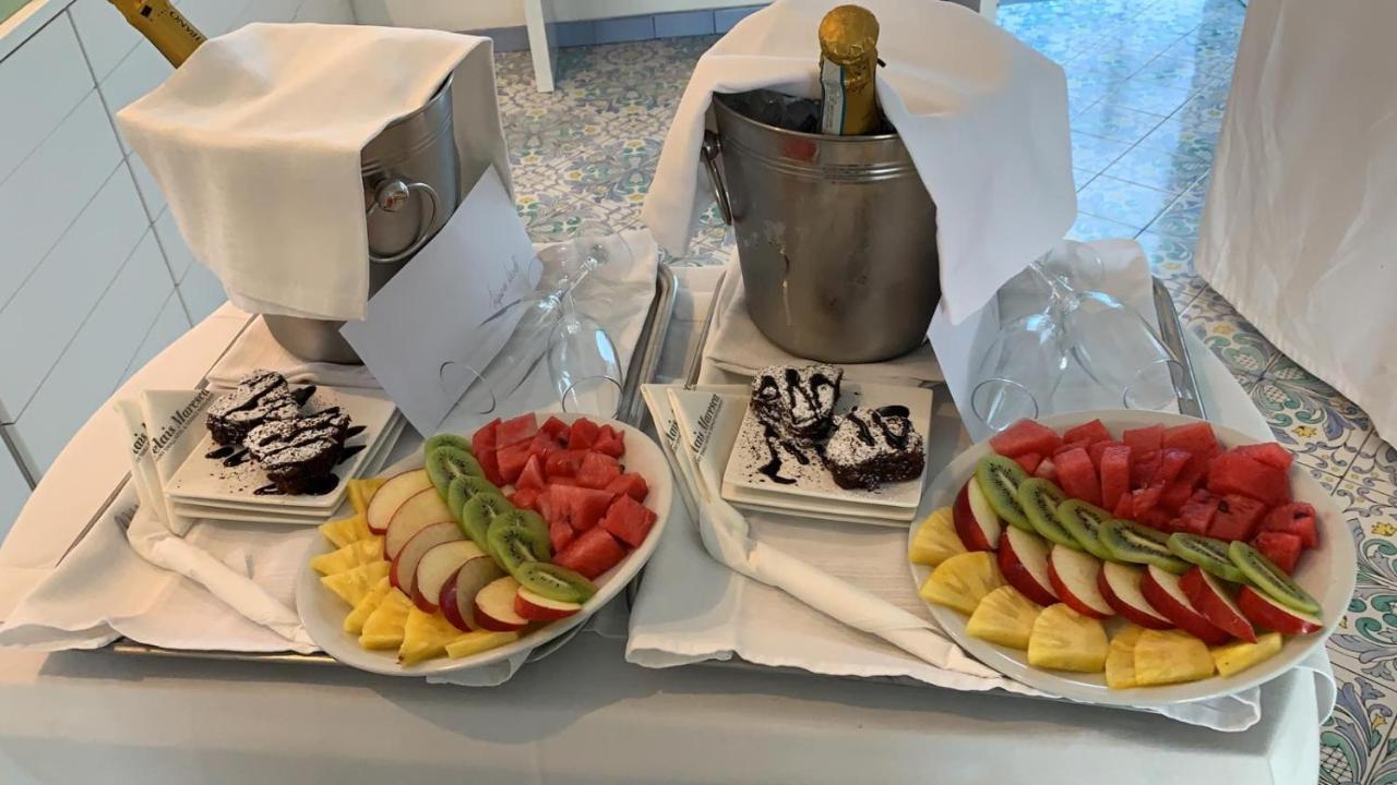 Hotel Relais Maresca Luxury Small & Terrace Restaurant
