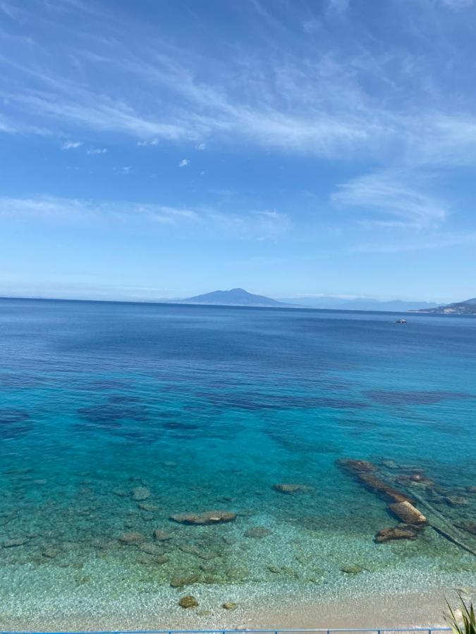 La Baia Di Napoli *