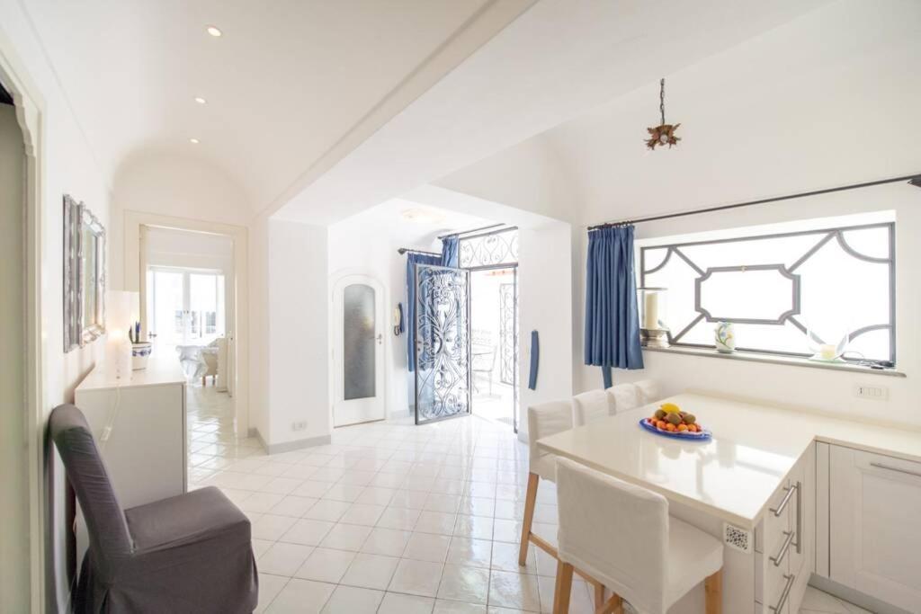 Casa Al Centro Di Holiday home Capri