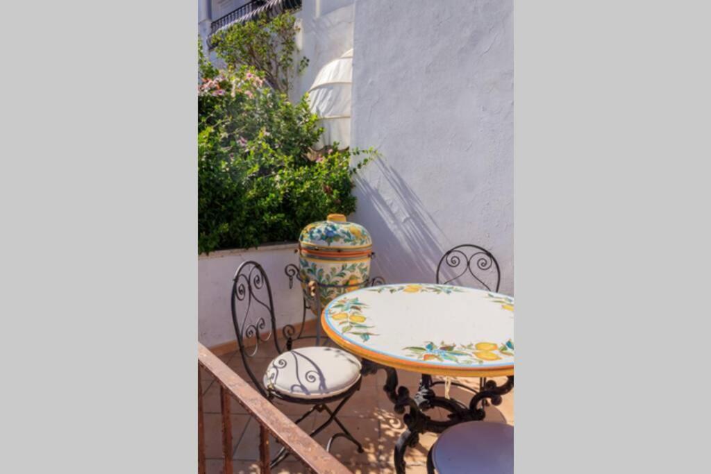 Casa La Rosa Apartment *
