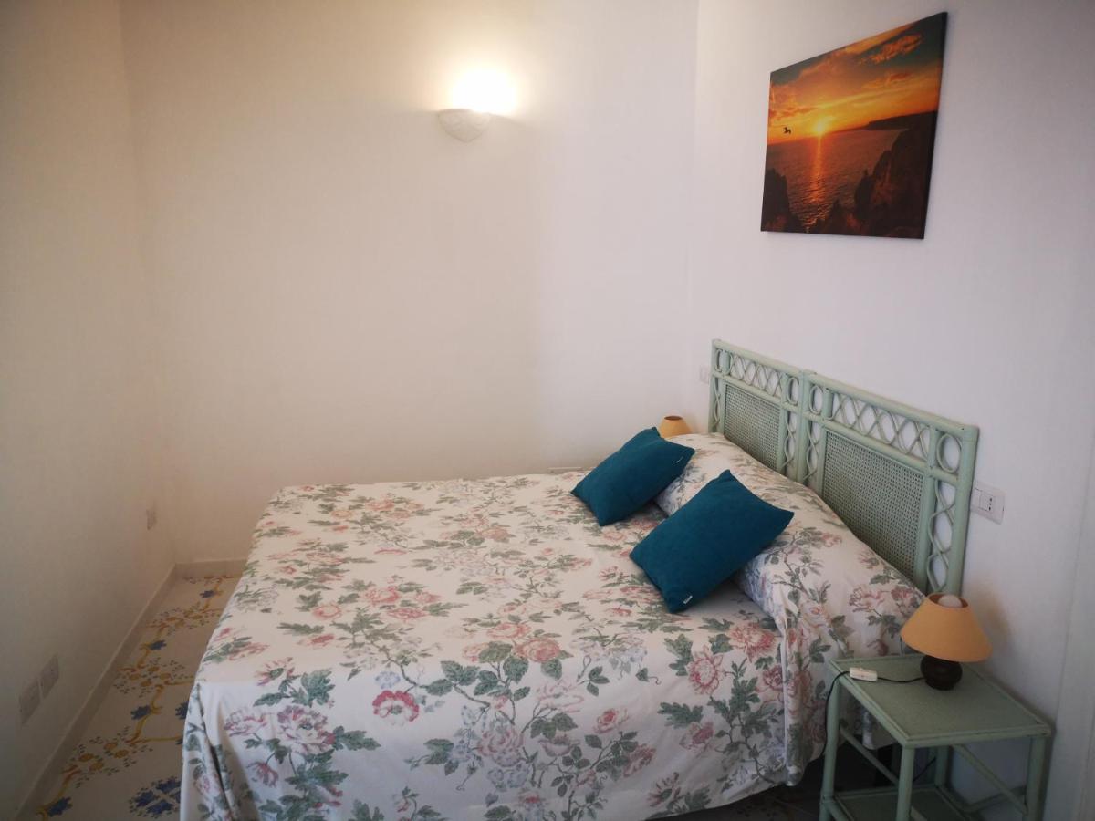 Palomba * Capri