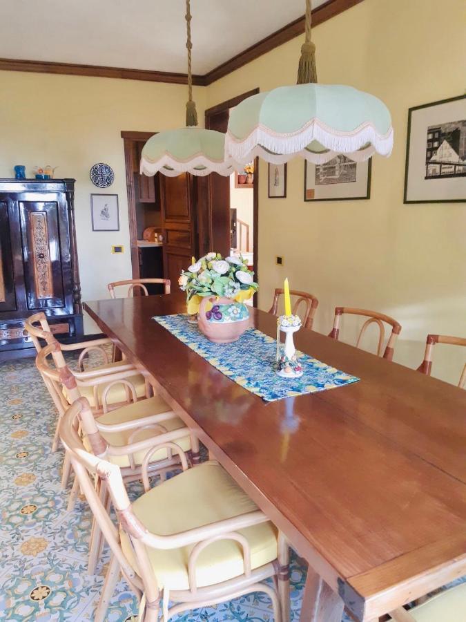 Favolosa Rossella Villa