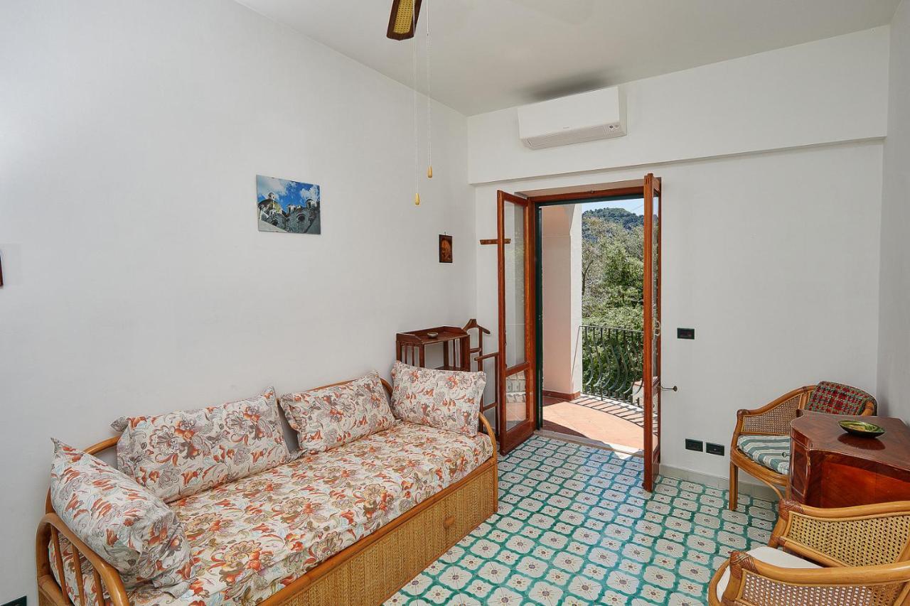 Villetta Fenicia * Capri
