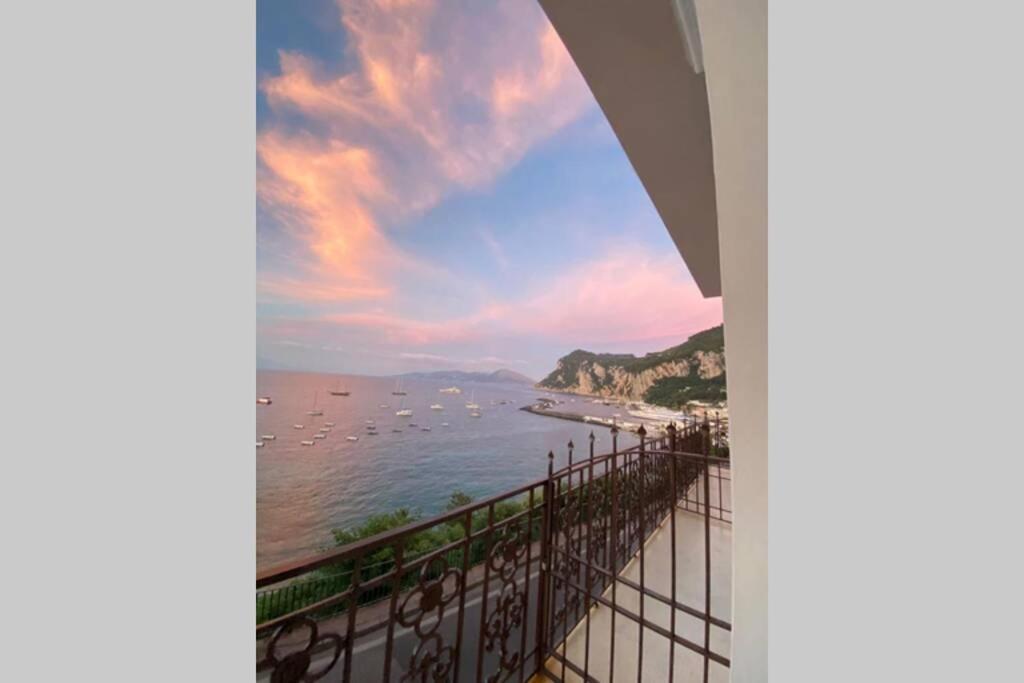 Casa Di Charme Panoramica A Sulla Spiaggia. Apartment