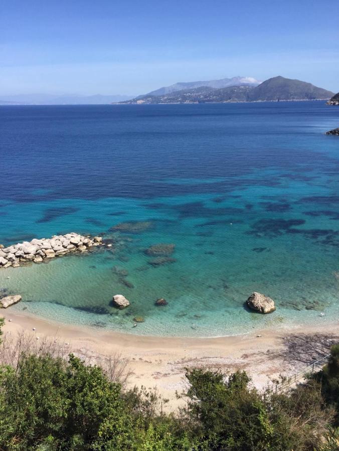Casa Di Charme Panoramica A Sulla Spiaggia.