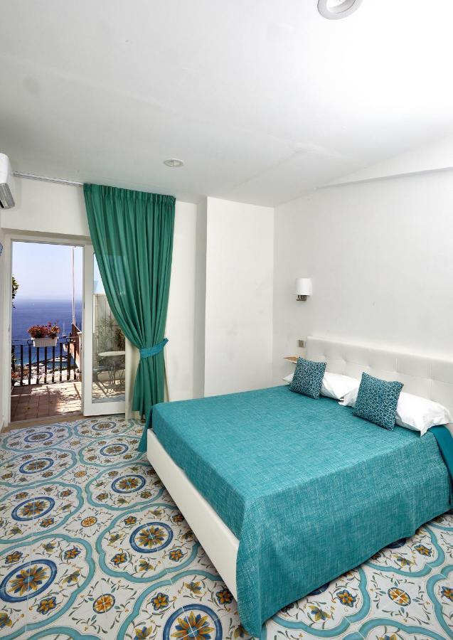 Malafemmena Guest house *