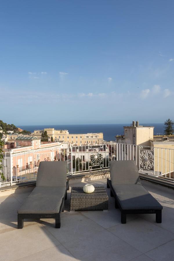 Apartment Rooftop Luxury By Caprirooms