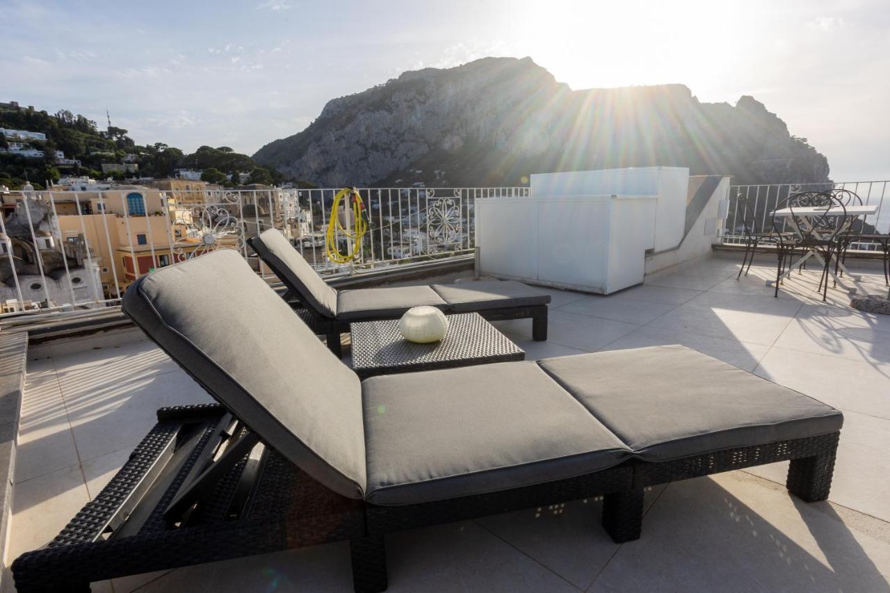 Rooftop Luxury By Caprirooms Apartment