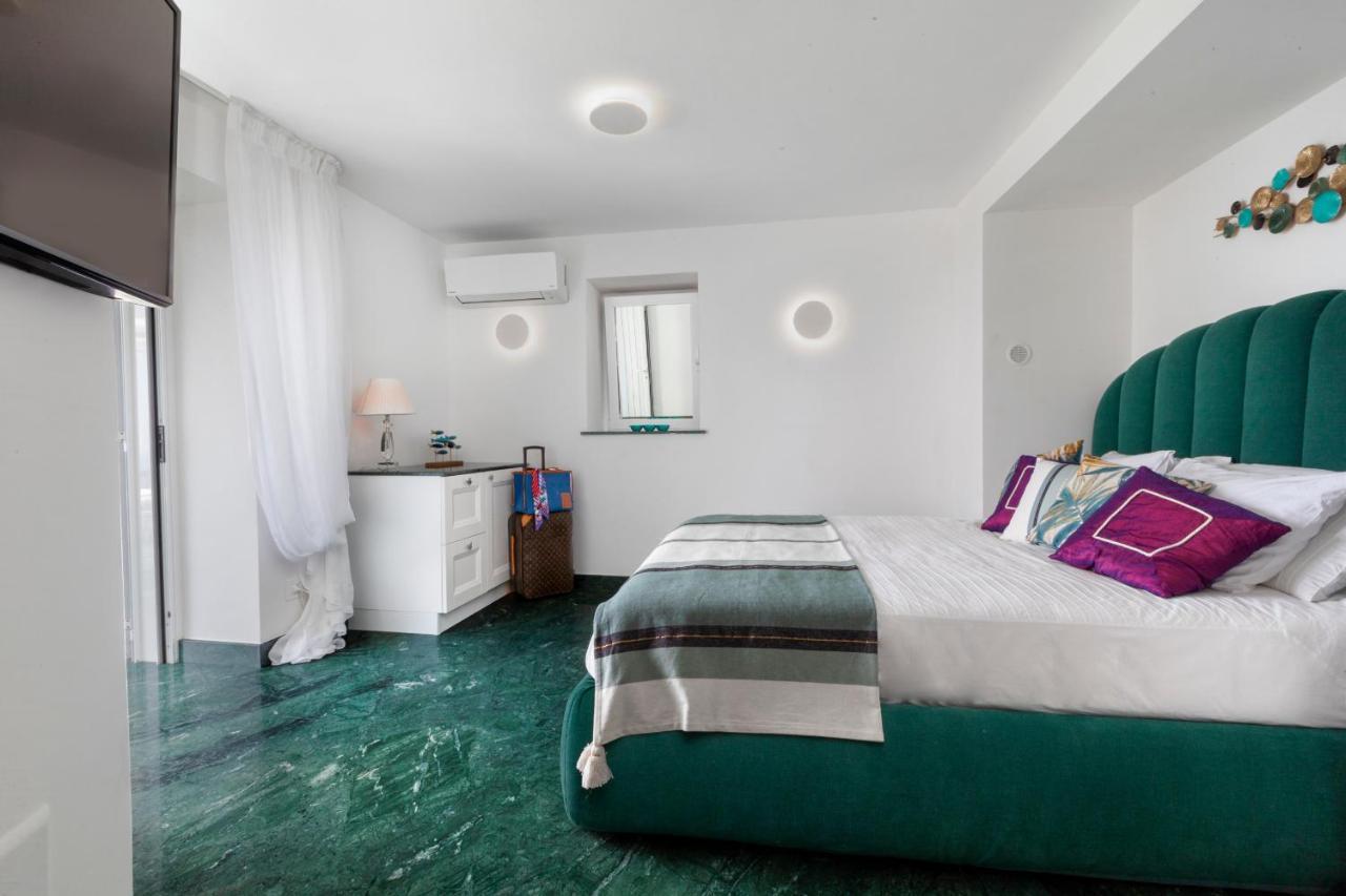 Estate4home - Jj *